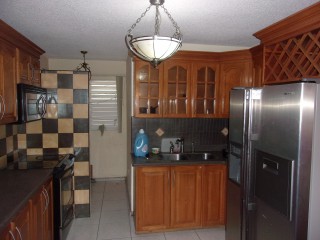 Kings Court Halifax, Kingston / St. Andrew, Jamaica - Apartment for Lease/rental